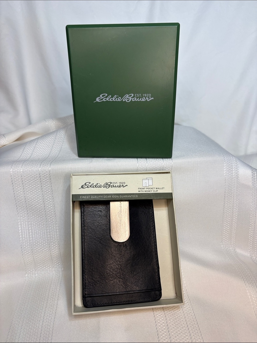 Eddie Bauer Black Leather Front-Pocket Wallet with Silver Money Clip